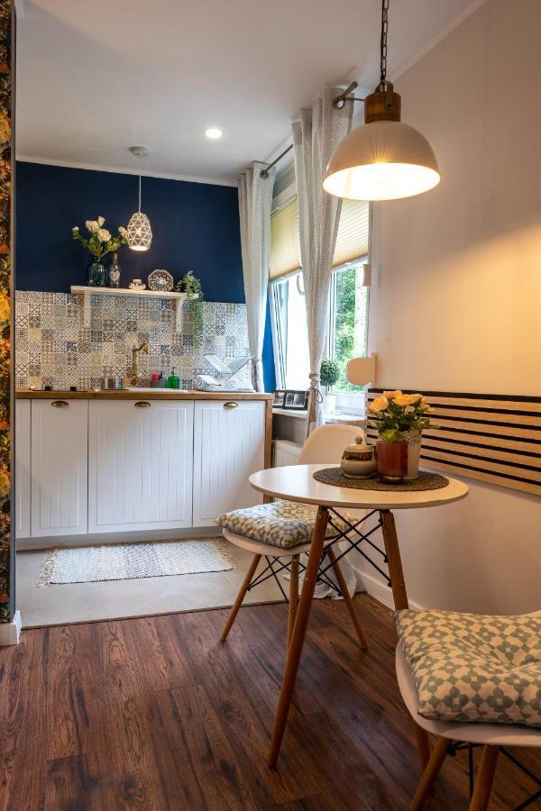 Apartament Przy Parku Nałęczów Buitenkant foto